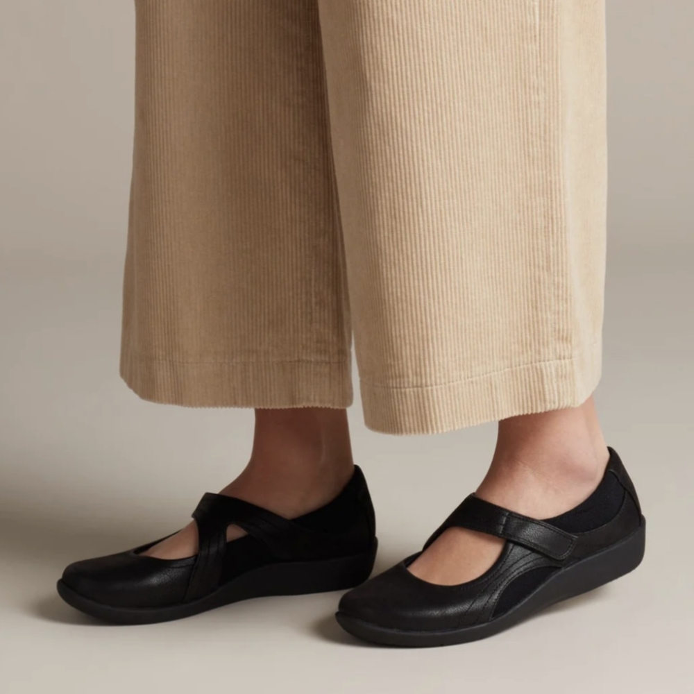 NWOT Clarks Cloudsteppers Sillian Bella Mary Jane Shoes Black Women’s 10 Medium